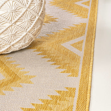 Lior Geometric Moroccan Diamond Area Rug